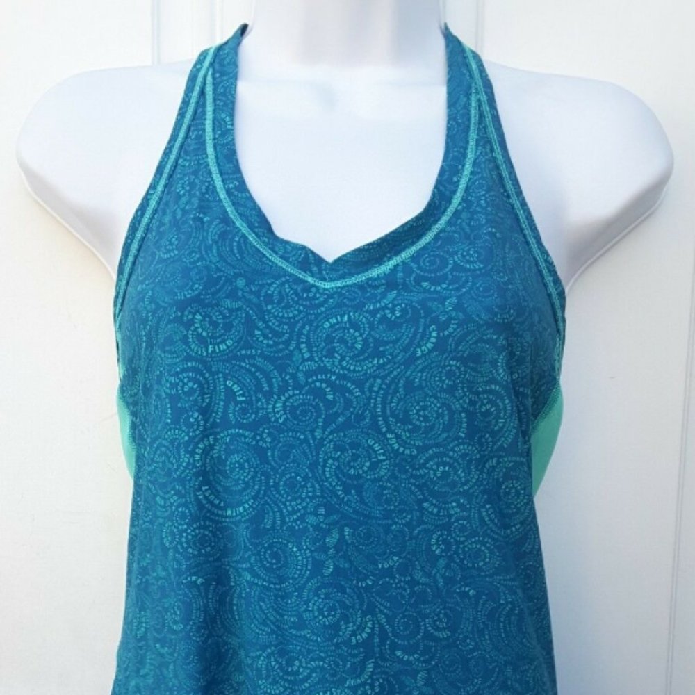 Lululemon Manifesto top